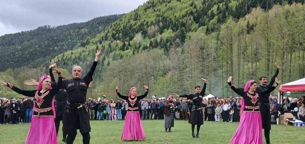 Posof’ta 19 Mayıs Coşkusu: Gençlerin Gösterileri Nefes Kesti
