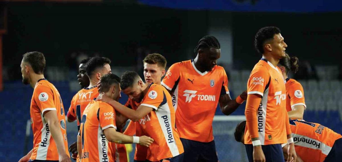Rams Başakşehir, Avrupa Kupaları İçin Trabzonspor’u Bekliyor