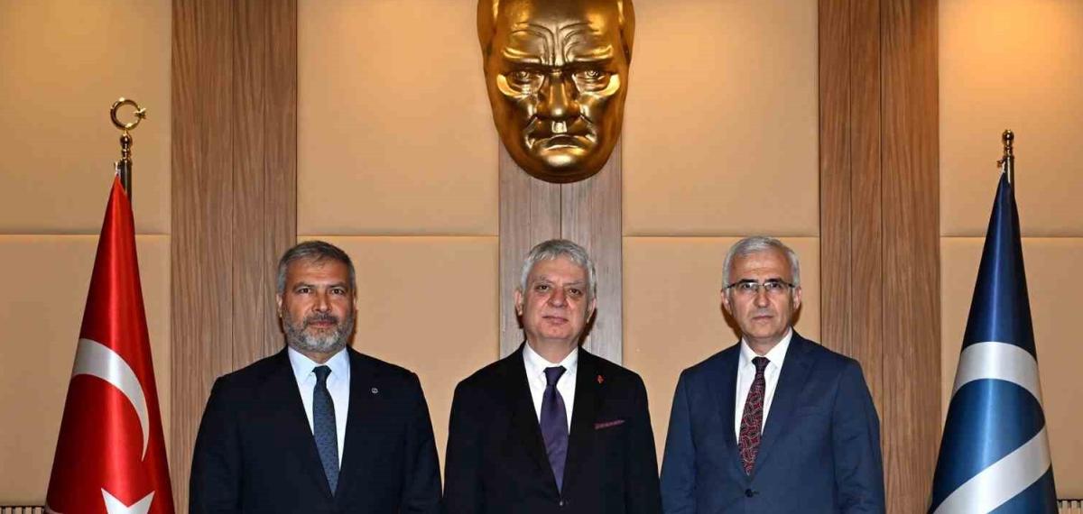 Rekabet Hukuku Eskişehir Zirvesi Düzenlendi