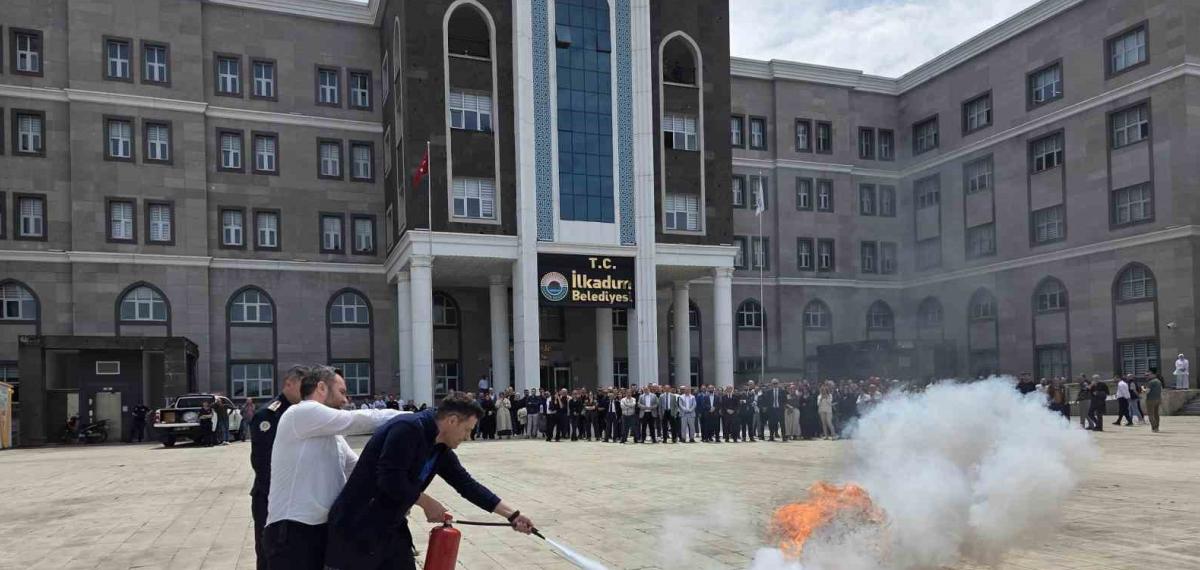 Samsun’da Belediye Binasında Yangın Tatbikatı