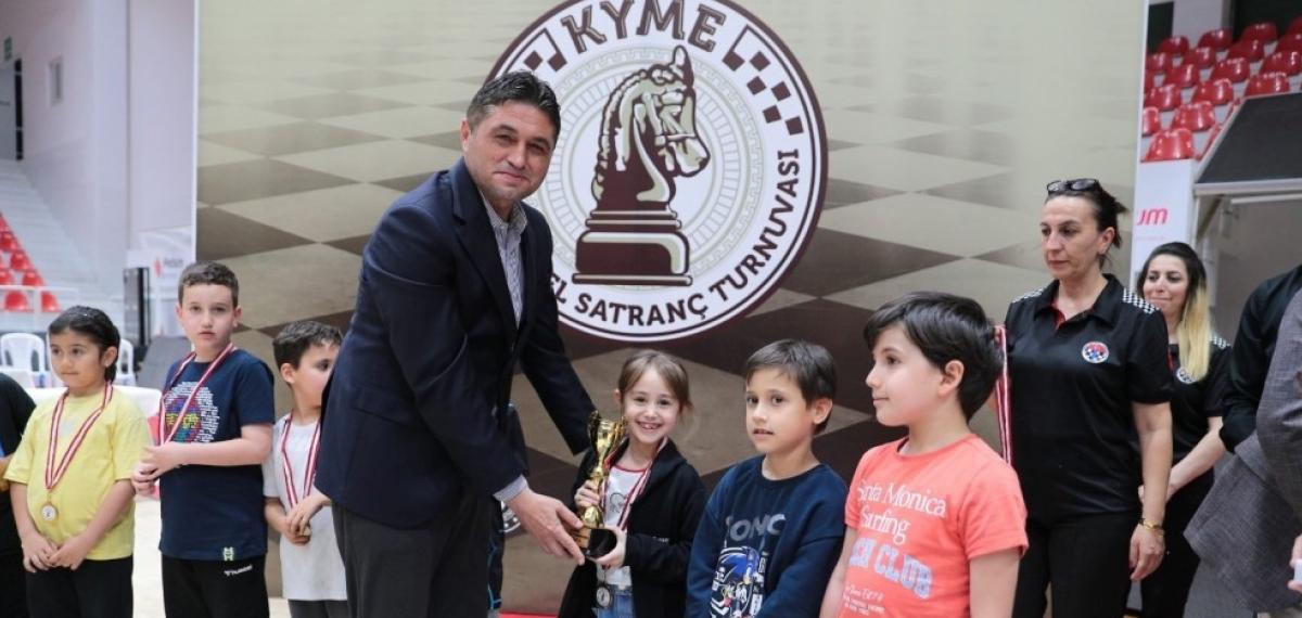 Satranç Tutkunları Aliağa’da Buluştu