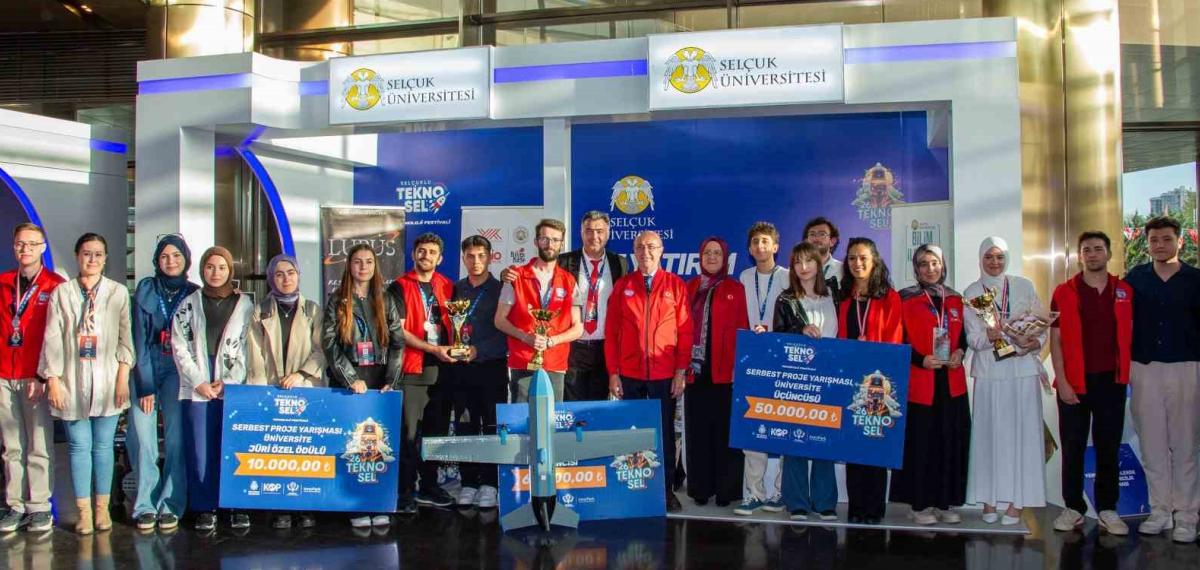 Selçuk Üniversitesi Öğrencileri Teknosel’de 7 Ödülün Sahibi Oldu