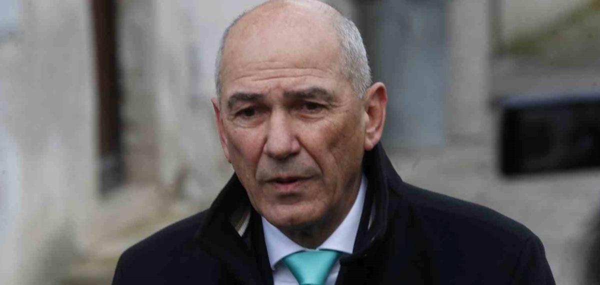 Slovenya’da Aşırı Sağcı Jansa Başbakan Seçildi