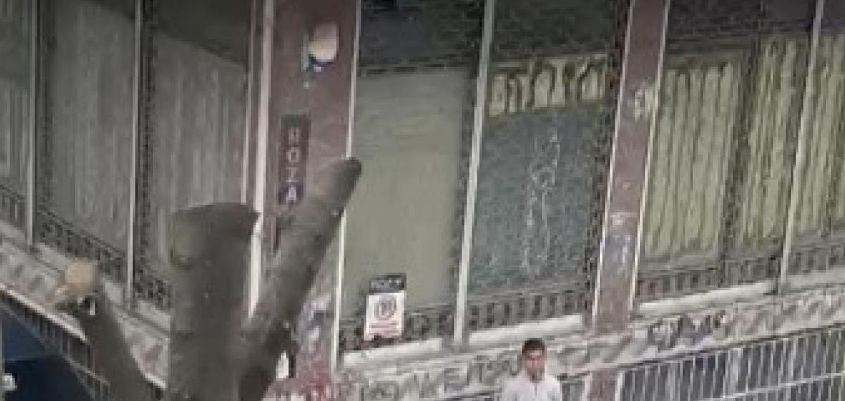 Sultangazi’de İki Grup Birbirine Girdi: Silahların Kullanıldığı Kavgada 1 Gözaltı