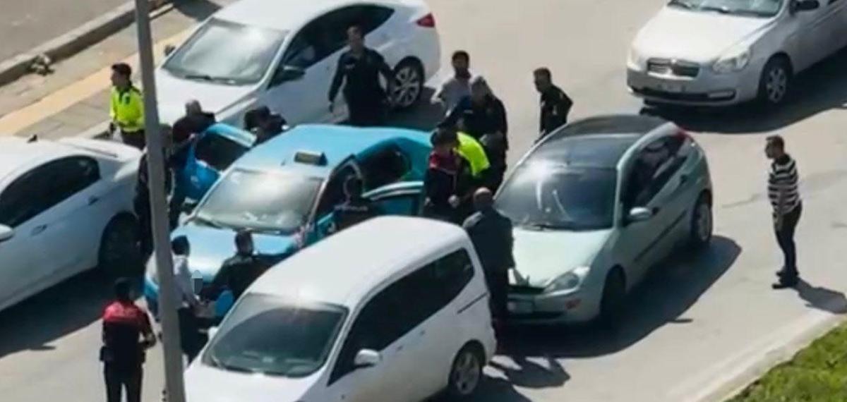 Taksiciyi Rehin Alıp, Polisle Çatışan Şahıs Yaşanan Kovalamaca Sonucu Yakalandı