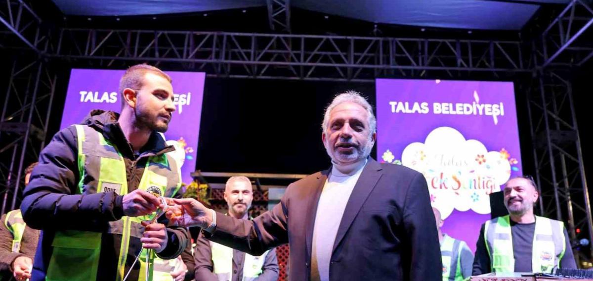 Talas Çiçek Şenliği’nde Grup Şantiye’den Unutulmaz Gece
