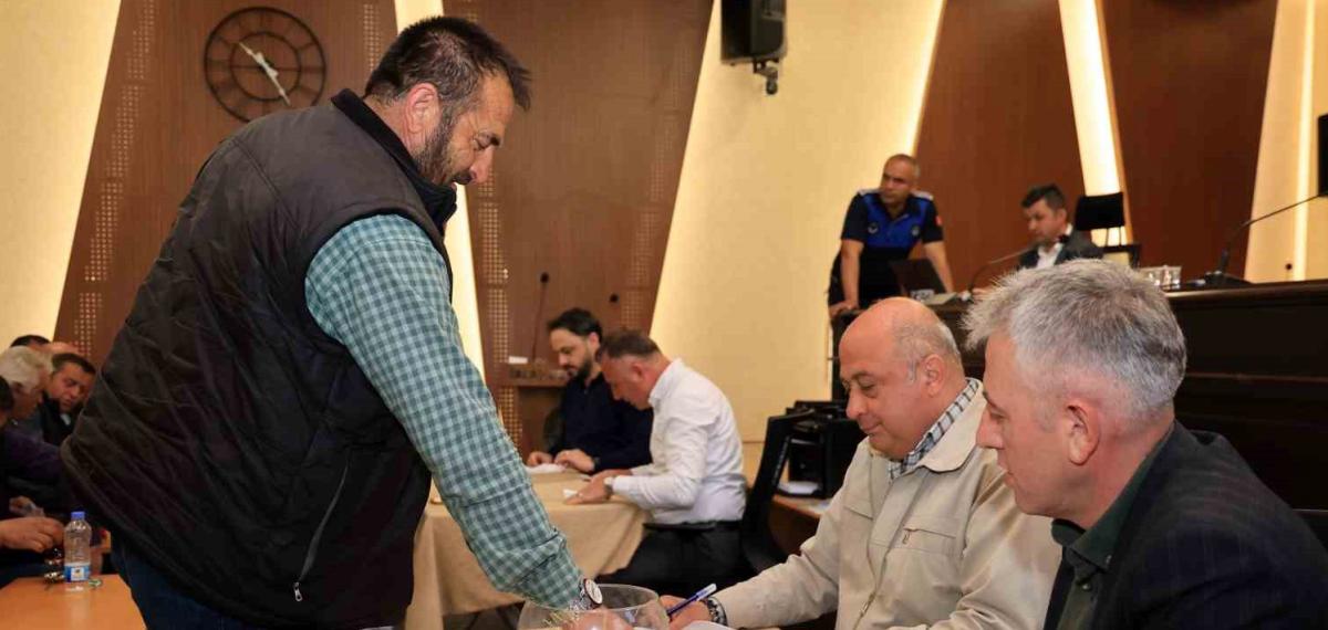 Talas’ta Kurban Satış Yerleri Kurası