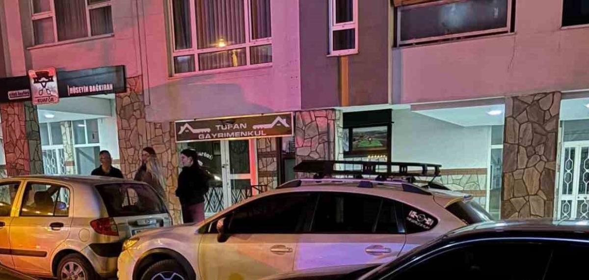 Telefonda Başlayan Zıtlaşma Sokağa Taştı… Silahlı Çatışma Kamerada
