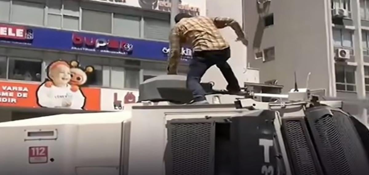 Toma’nın Üstüne Çıkıp Zarar Veren Saldırgan Tutuklandı