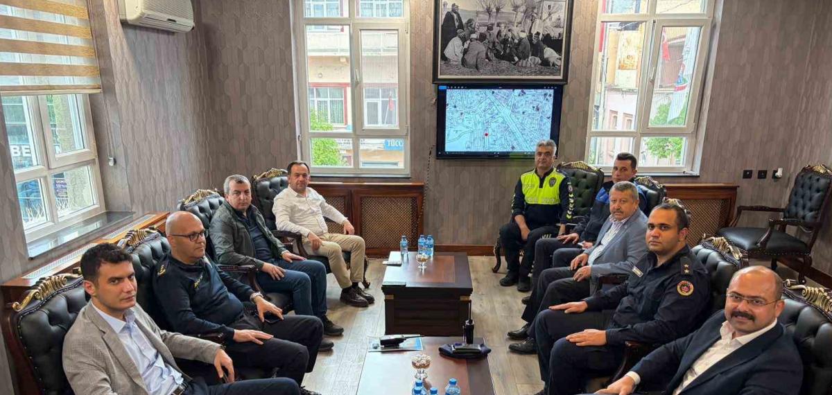 Tosya İlçesinde Şehir İçi Trafiği Yeniden Ele Alınıyor