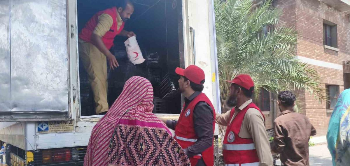 Türk Kızılay’ı Pakistan’da Kurban Hisse Dağıtımına Başladı