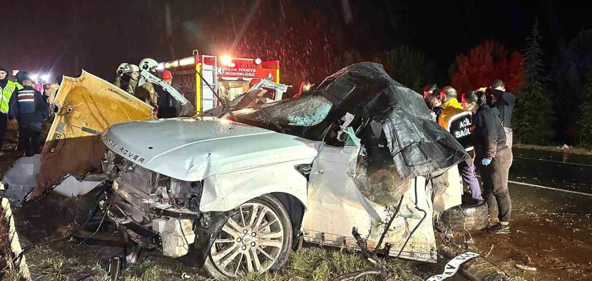 Uşak’taki Zincirleme Trafik Kazası Kütahya’yı Yasa Boğdu