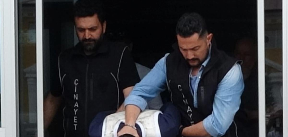 Yaşlı Adamı Tarlada Bıçaklayarak Öldüren Şüpheli Tutuklandı
