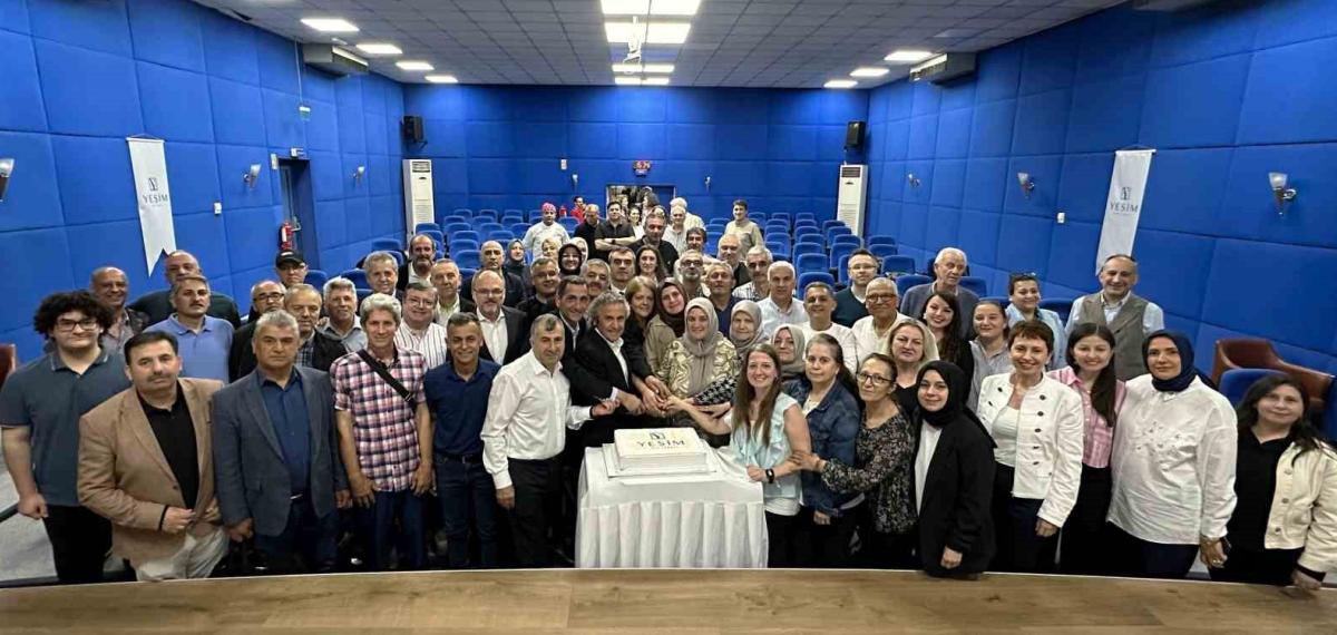 Yeşim’de Emekler Onurlandırıldı