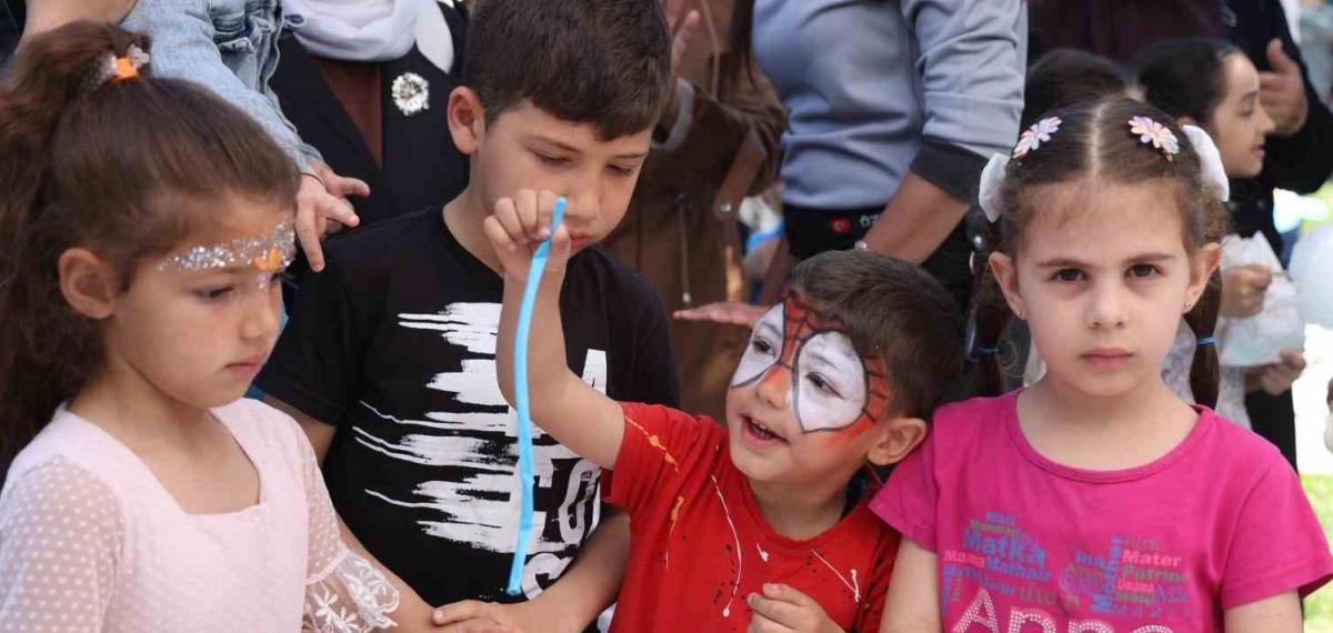 Zeytinburnu Belediyesi Tarafından Hayata Geçirilen Bilgi Evleri’nin 20’nci Yılı Kutlandı