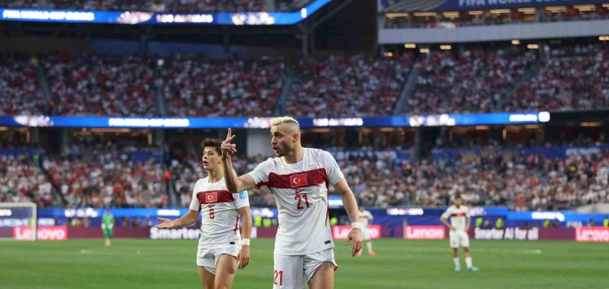 ABD ile Türkiye arasında yaşanan maçta ilk yarı skoru 2-1 oldu
