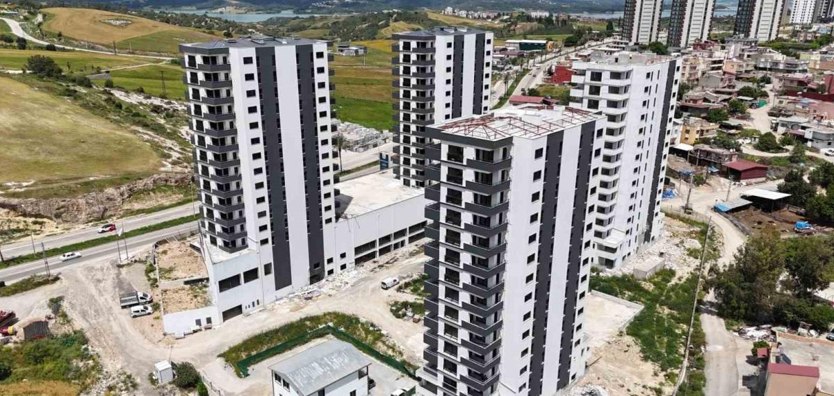 Adana’da Olayın En Yüksek Haber Değeriyle Yaralanma Sergilendi