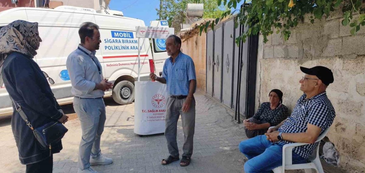 Adıyaman Kâhta’da Mobil Sigara Bırakma Polikliniği Vatandaşlara Destek Oluyor