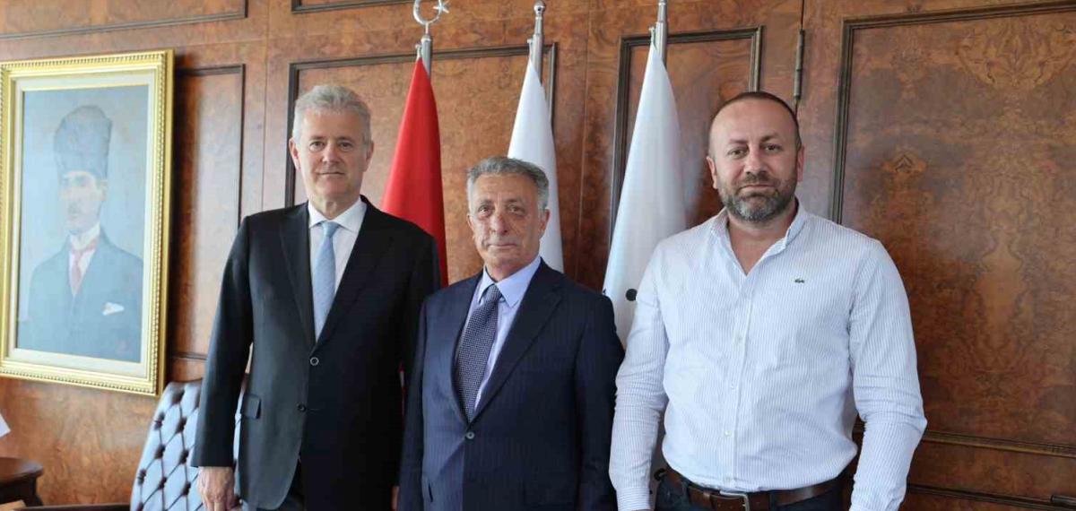 Altay’da Lider Sinan Kanlı, Ahmet Parıltı Çebi ve Mahmut Özgener Buluştu