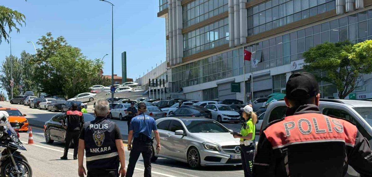 Ankara’da NATO Zirvesi öncesi polis denetimleri sıklaştırıldı