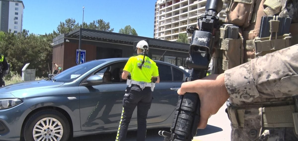 Ankara’da NATO Zirvesi önlemleri kapsamında kent genelinde trafik ve asayiş denetimi