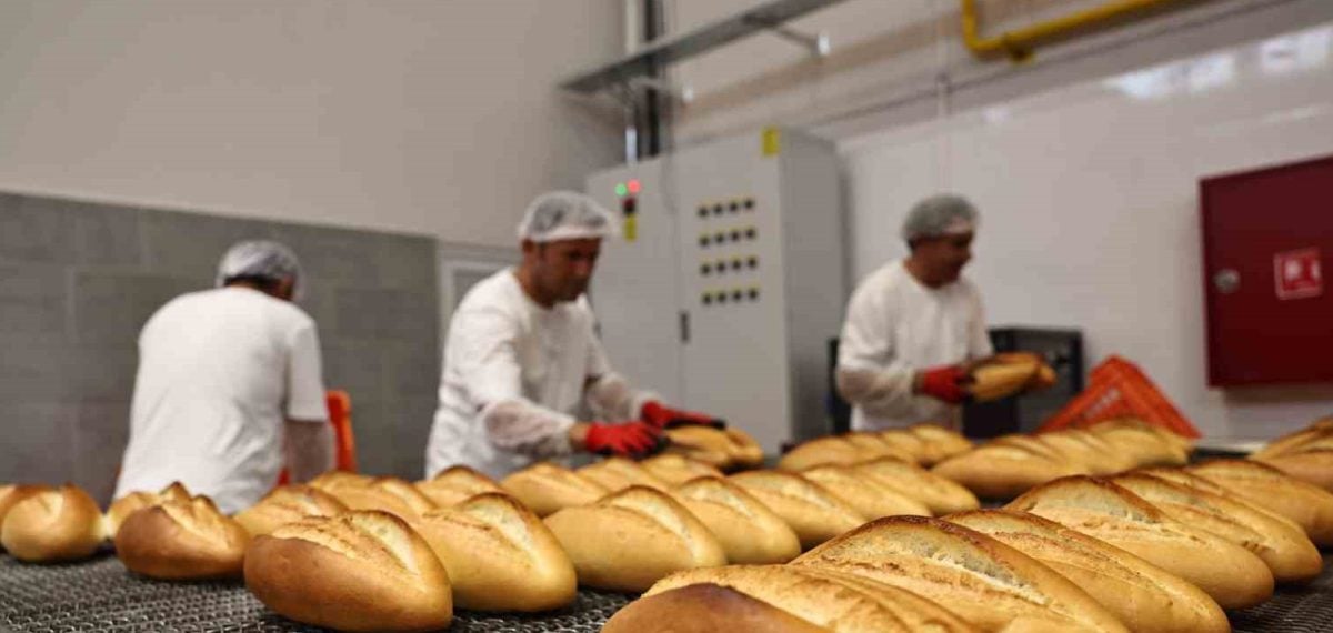 Antalya Halk Ekmek Fabrikası 2025’te 5 milyon ekmek ve unlu mamul üretti