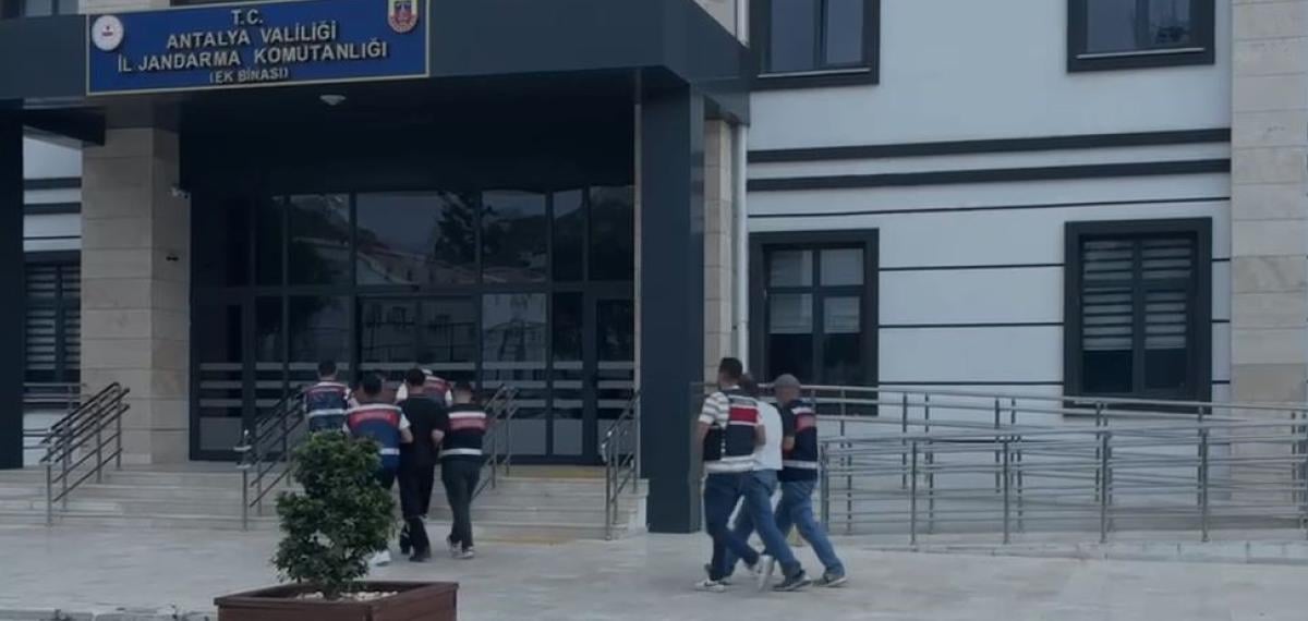 Antalya Merkezli 27 İlde Eş Zamanlı Yasa Dışı Bahis Operasyonu: 79 Gözaltı