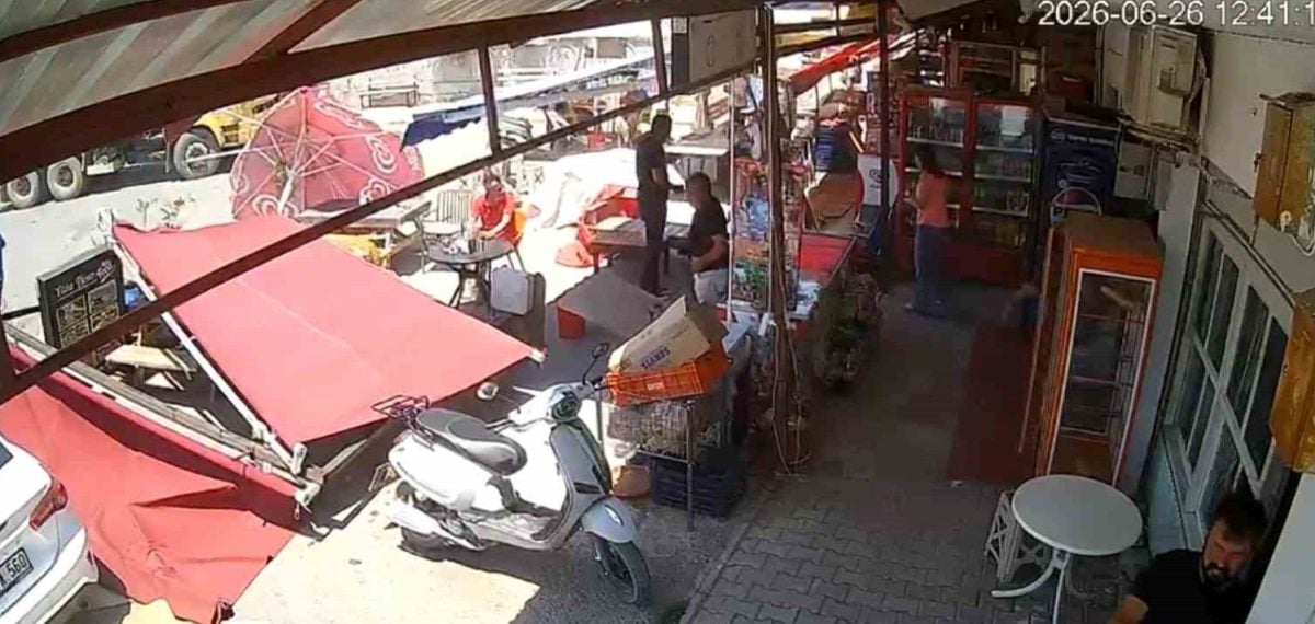Antalya Serik’te aniden çıkan hortum faciaya yol açmadı