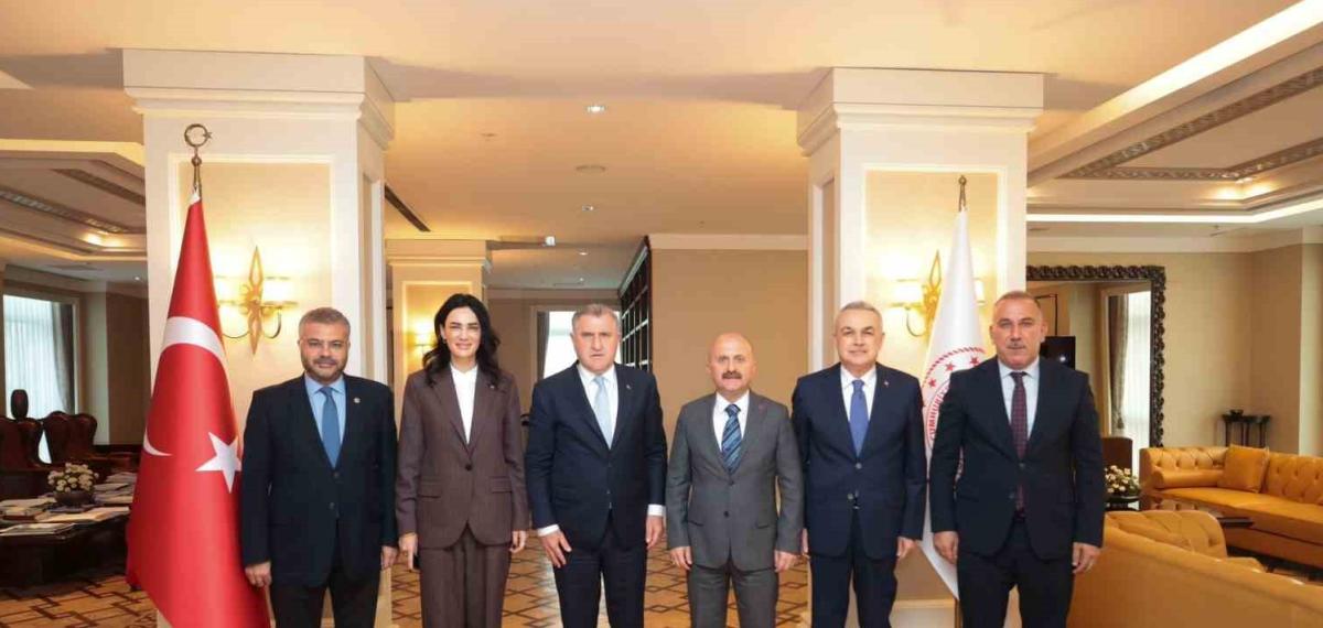 Aydın’ın Spor Yatırımları Bakan Bak ile Görüşüldü