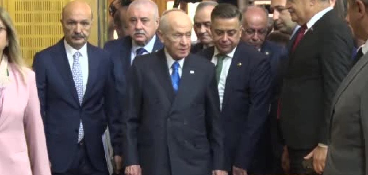 Bahçeli: Ankara’da NATO Zirvesi öncesi askeri hastanelerin yeniden açılması hayati önem taşıyor
