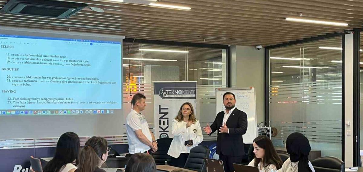 Balıkesir Teknokent’te Veri ve Yapay Zekâ Eğitim Programı Başarıyla Tamamlandı