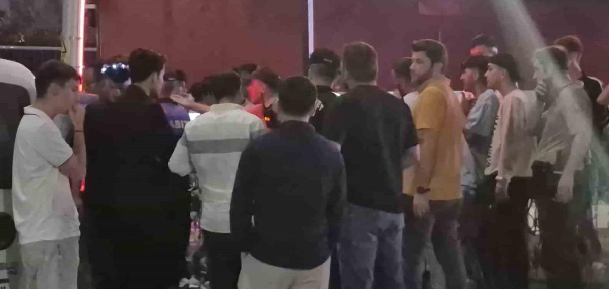 Bartın’da düzenlenen kültür ve sanat festivalinde gözaltı olayları yaşandı