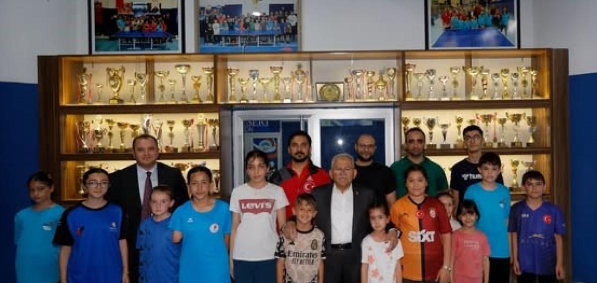 Başkan Büyükkılıç: “Geleceğin Sporcularını Yetiştiriyoruz”