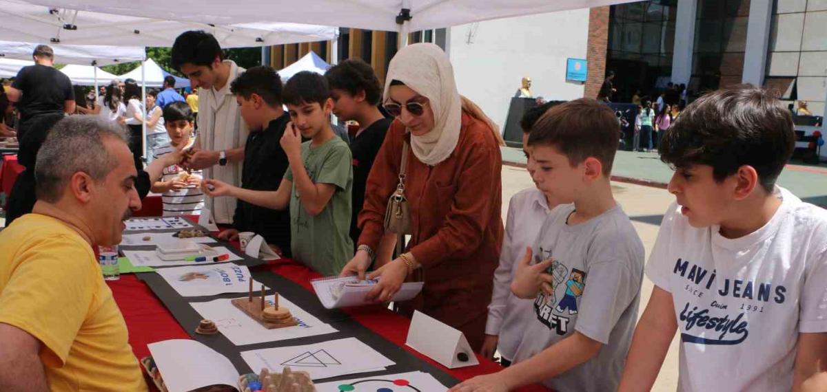 Bilimden Sanata, Müzikten Halaya: Bulut Başarı Koleji’nde Unutulmaz Bir Şölen
