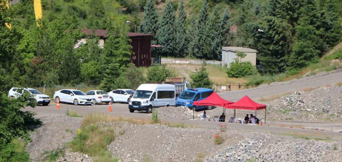 Bolu’daki Maden Göçüğünde Hayatını Kaybeden İşçiyi Çıkarma Çalışmaları 26. Saatinde Sürüyor
