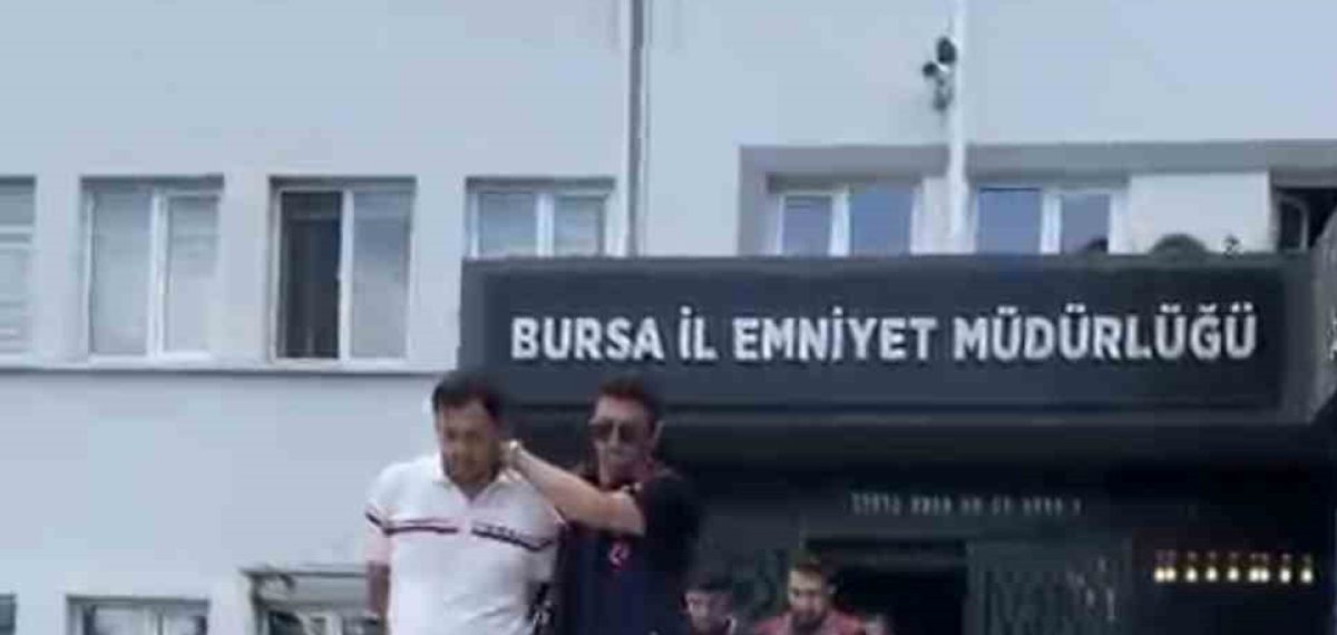 Bursa’da İnternet Dolandırıcılığı Şebekesi Çökertildi: 2 Tutuklama