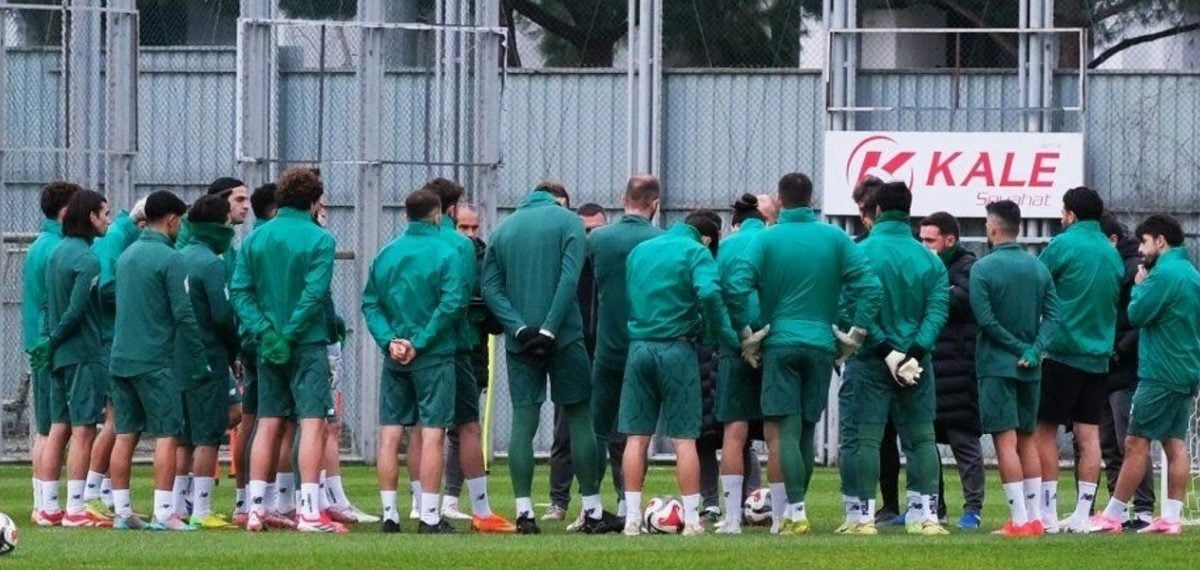 Bursaspor 2026-2027 Sezonu Hazırlıklarını Özlüce Tesisleri’nde Başlatıyor