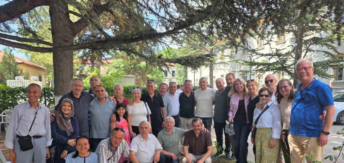 Demiryol Meslek Okulu Mezunları Eskişehir’de Buluştu