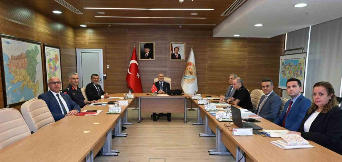 Denizli’de Okul Çevresi ve Güvenliği İl Yürütme Kurulu Toplantısı Gerçekleştirildi