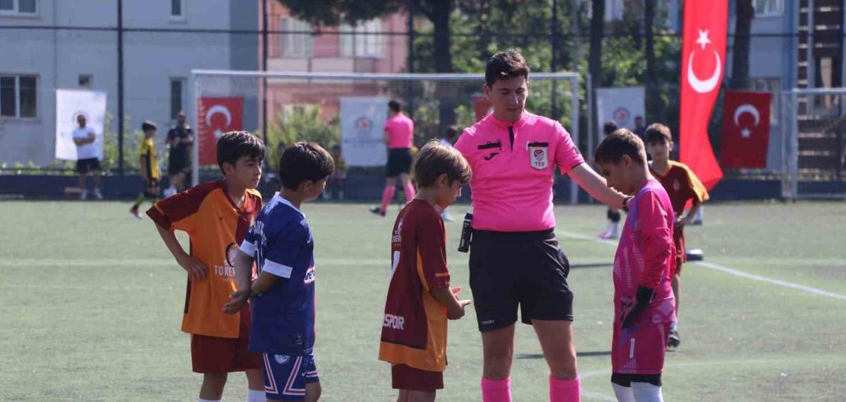 Denizli’de U-10 Futbol Ligi finali ve ödül töreni yapıldı