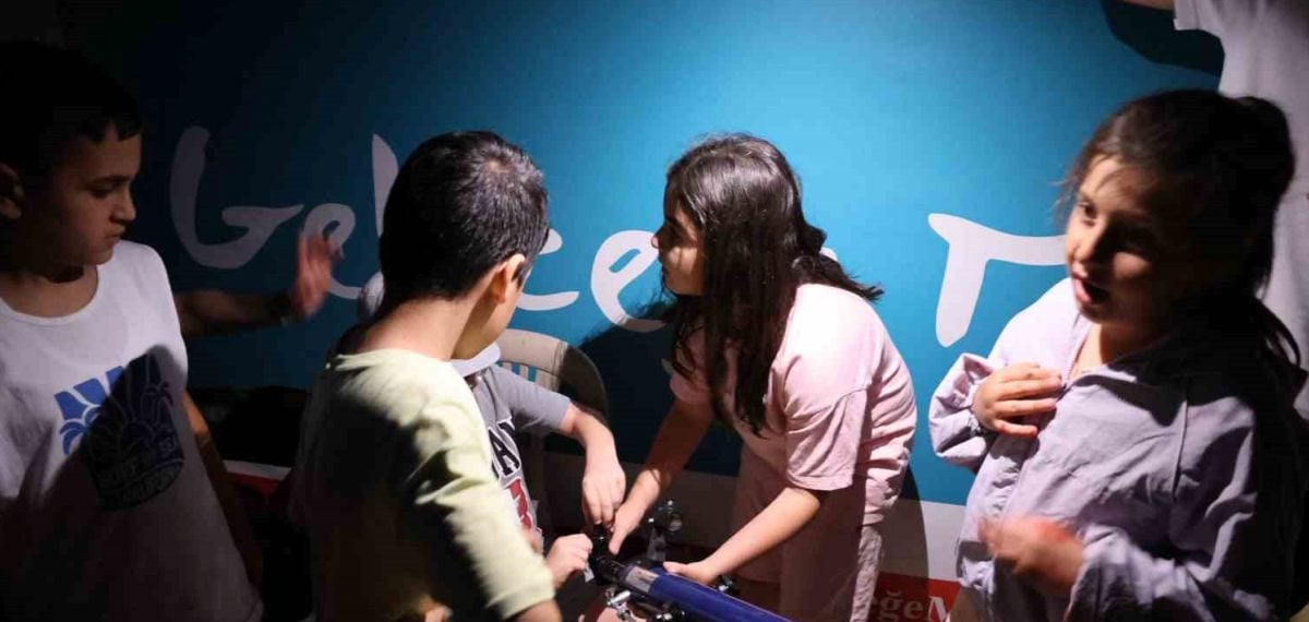 Diyarbakır Zerzevan Kalesi’nde çocuklara yönelik gökyüzü gözlem etkinliği düzenlendi