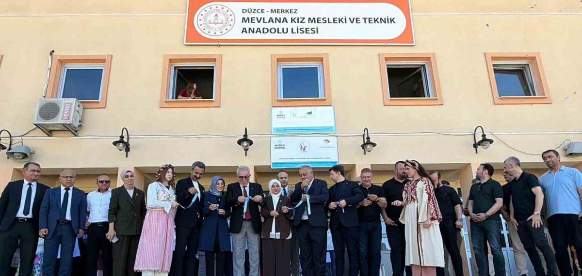 Dtso’dan Lisenin Kütüphanesine Tefrişat