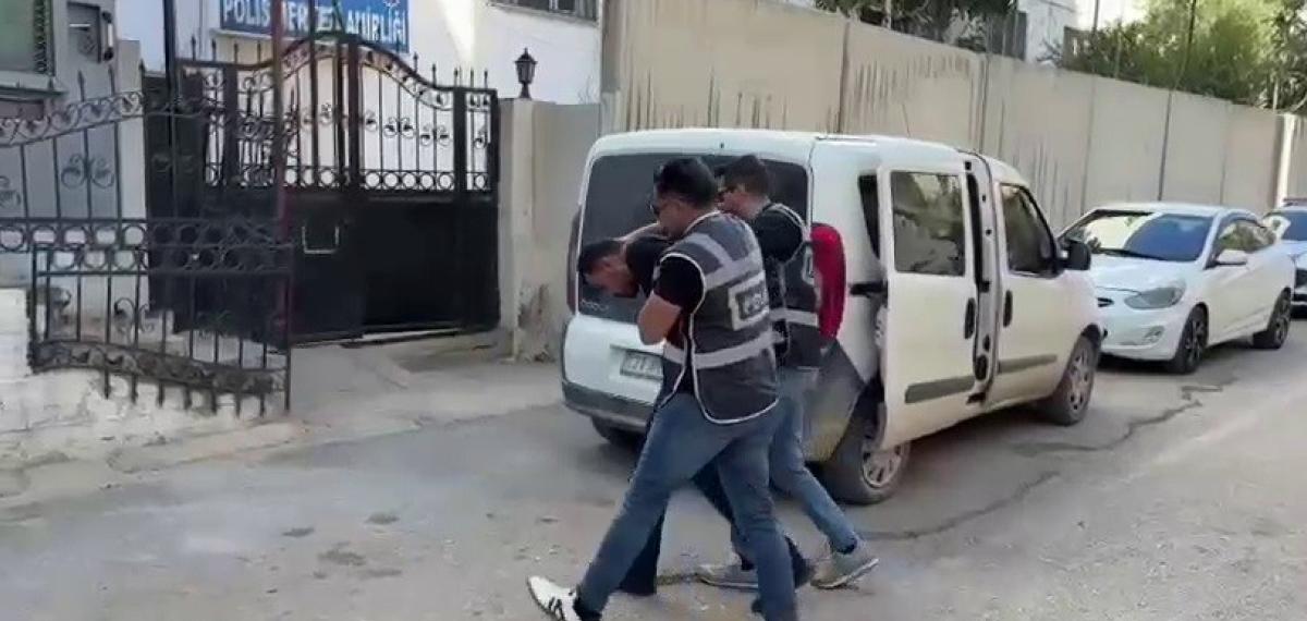 Evlenmek İstediği Kızın Kardeşini Öldüren Şahıs Ülkesine Kaçmak İsterken Yakalandı
