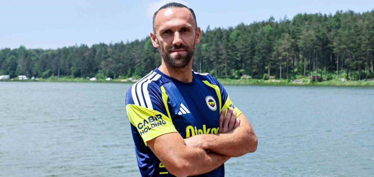 Fenerbahçe Vedat Muriqi ile Güçleniyor: Yeni Sezon Hedefleri ve Transfer Süreci
