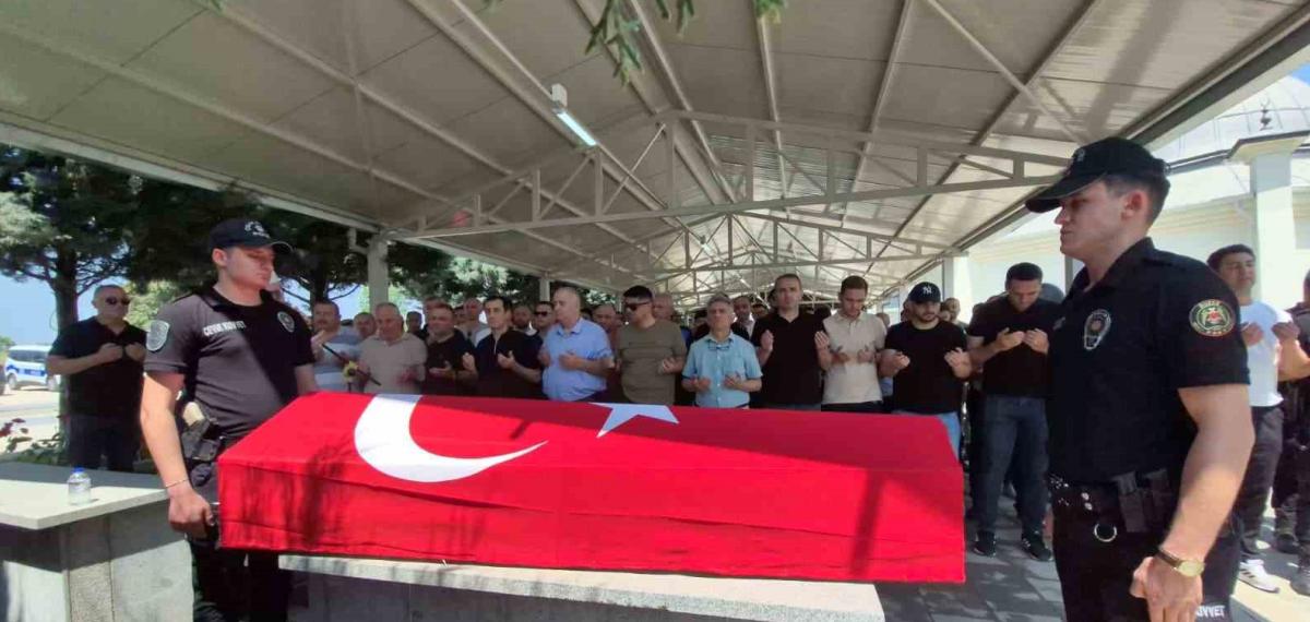 Genç Polis Memuru Evinde Hayatını Kaybetti