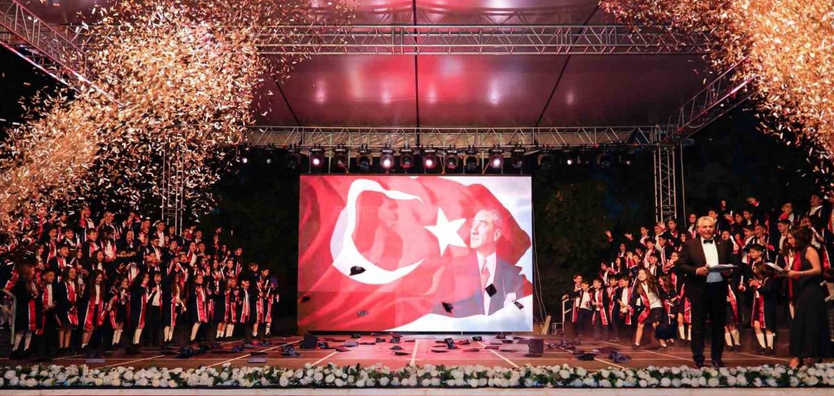 Gkv Özel İlkokulu’nda Kep Heyecanı ve Mezuniyet Gururu