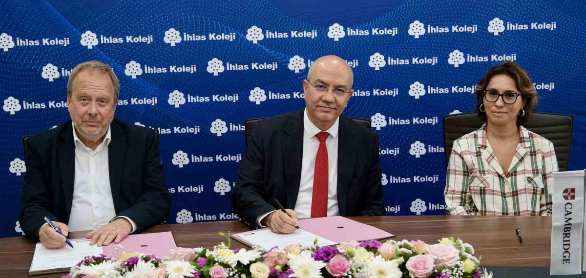 İhlas Koleji ile Cambridge iş birliği ortaokul İngilizce programını başlatıyor