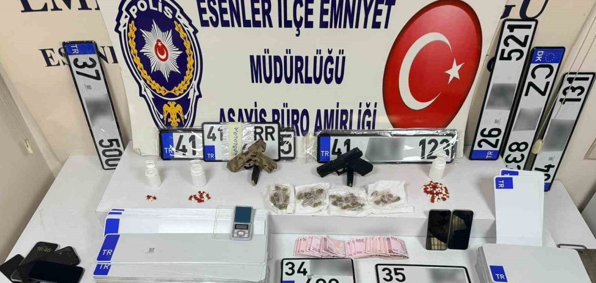 İstanbul Esenler’de sahte plaka ve uyuşturucu operasyonu