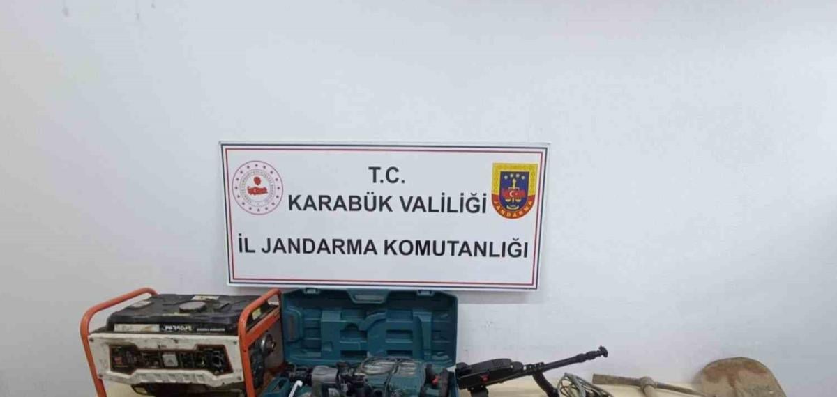 Kaçak Hafriyat ve Uyuşturucu Operasyonlarında 10 Şüpheli Yakalandı