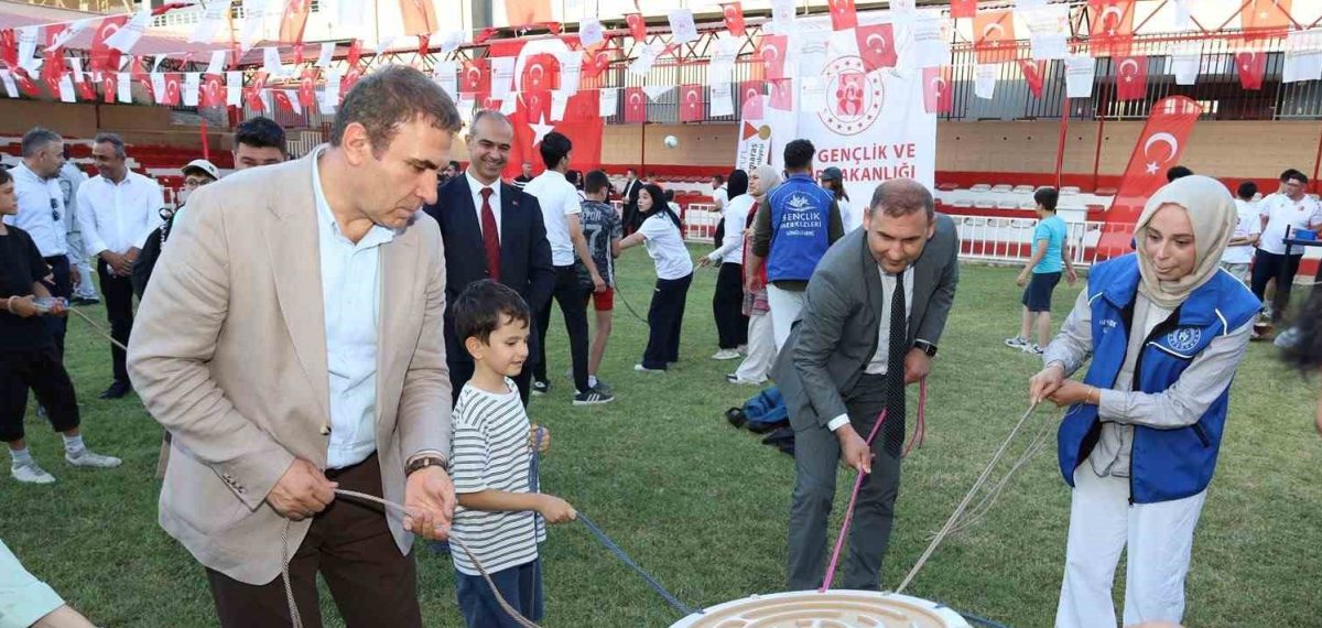 Kahramanmaraş’ta 5-18 yaş arası çocuklar için 93 ücretsiz yaz spor okulu açıldı